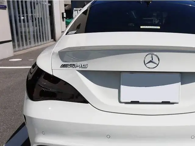 ベンツのテールランプにスモークプロテクションフィルムの施工が完了 - ガラスコーティング剤通販ブログ ベンツのテールランプにスモークプロテクションフィルムの施工が完了