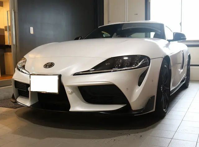 マット塗装のお車にコーティング施工