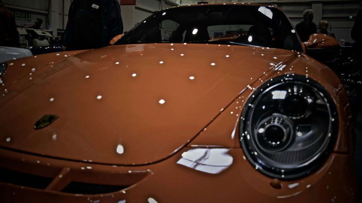 ワックスでピカピカになったポルシェ